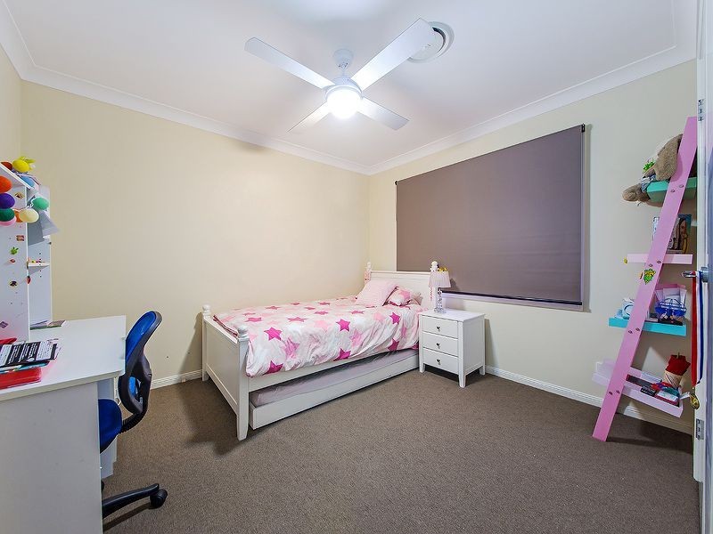 4 Willis St, Wakerley QLD 4154