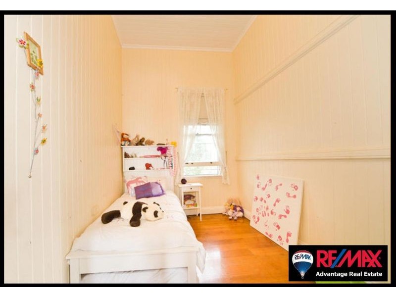11 Lahey Close, Wynnum QLD 4178