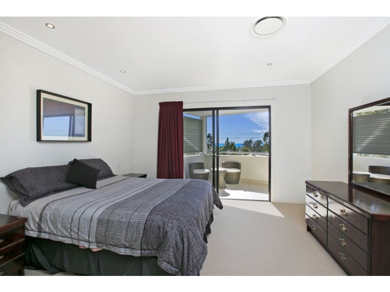 705 Esplanade, Lota QLD 4179