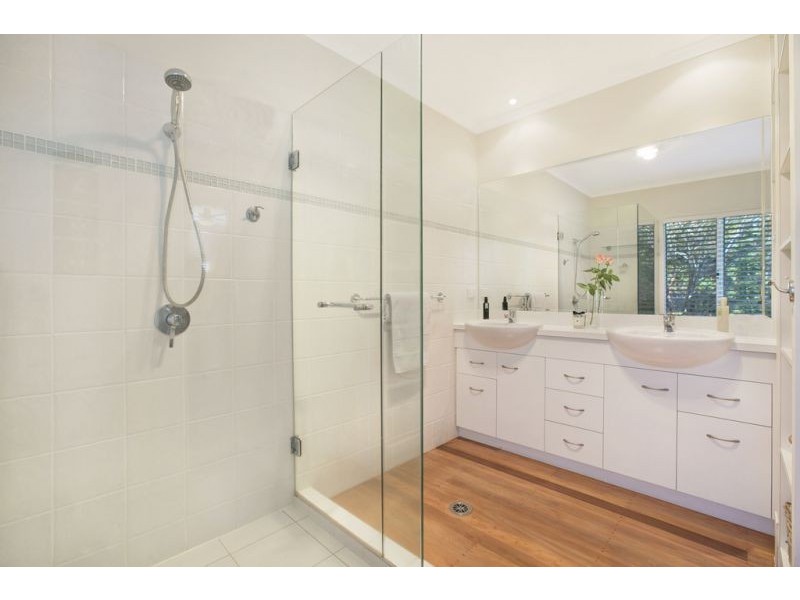 137 Preston Road, Manly West QLD 4179