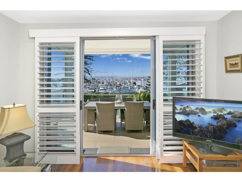483 Royal Esplanade, Manly QLD 4179