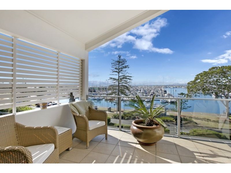 483 Royal Esplanade, Manly QLD 4179