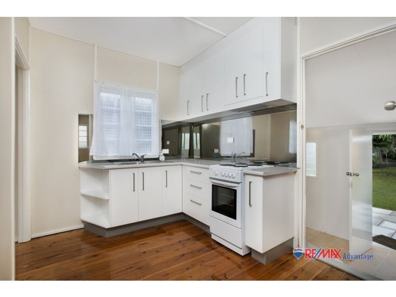 18 Booner St, Lota QLD 4179