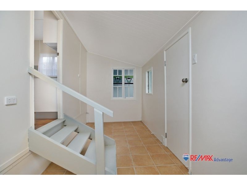18 Booner St, Lota QLD 4179