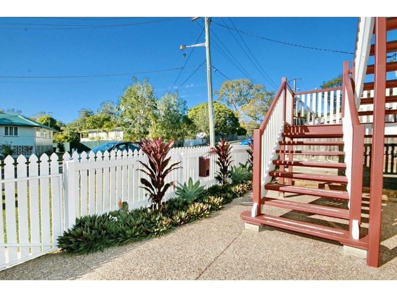 10 Ulagree Street, Wynnum West QLD 4178