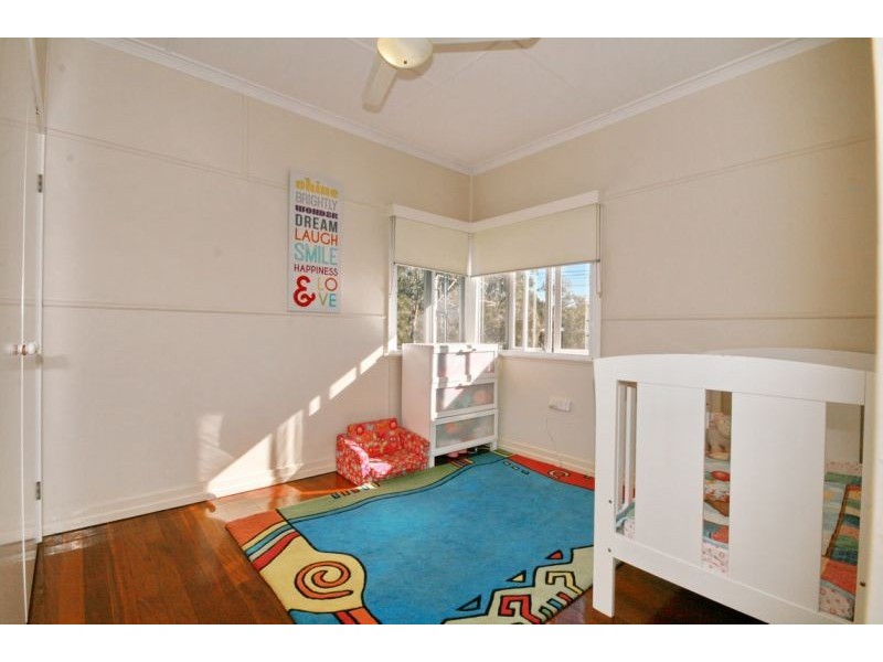 10 Ulagree Street, Wynnum West QLD 4178