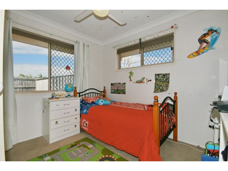 62 Amanda Street, Wynnum West QLD 4178