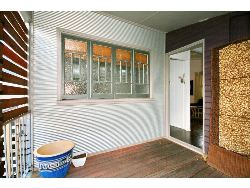 55 Valetta Street, Manly QLD 4179