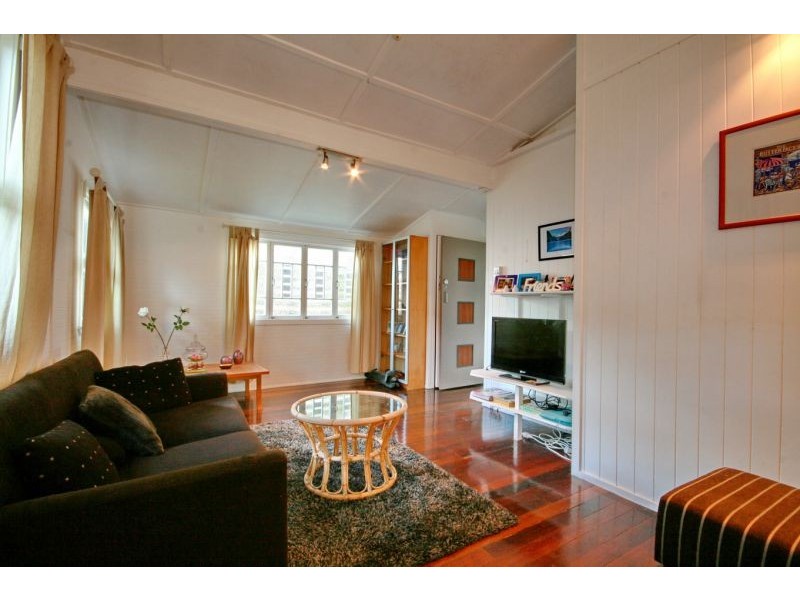 55 Valetta Street, Manly QLD 4179