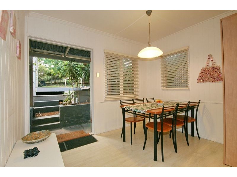 55 Valetta Street, Manly QLD 4179