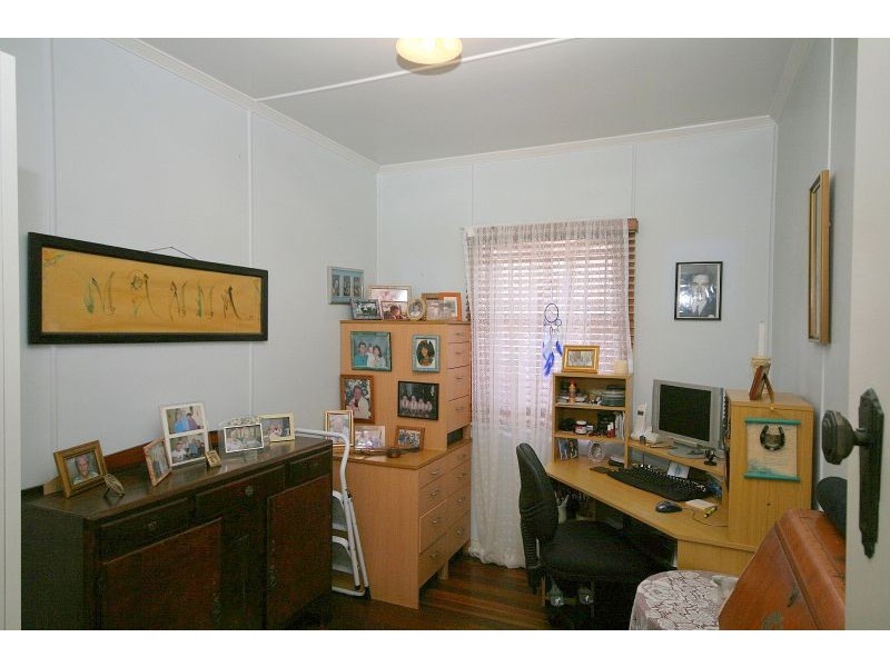 45 Haig Street, Wynnum West QLD 4178