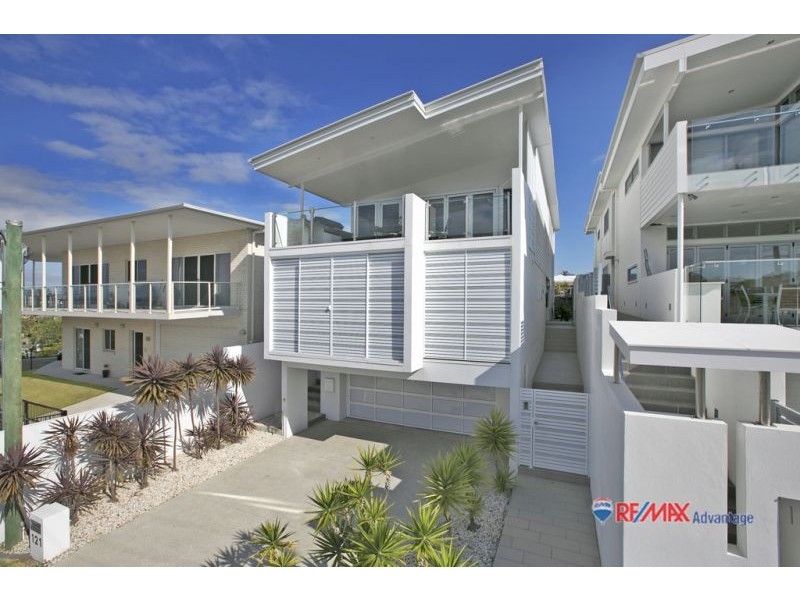121 Mountjoy Tce, Manly QLD 4179