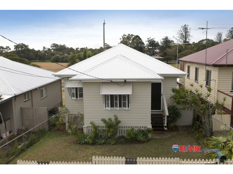37 Parkview Ave, Wynnum QLD 4178