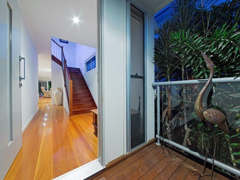 52 Wellesley Street, Wellington Point QLD 4160