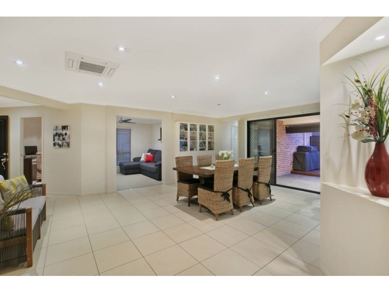 32 Watervale Drive, Redland Bay QLD 4165