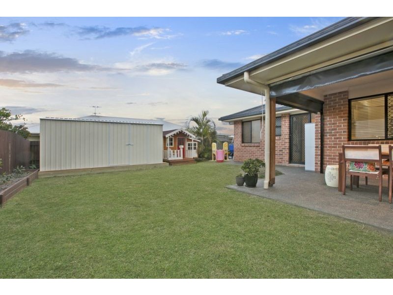 32 Watervale Drive, Redland Bay QLD 4165