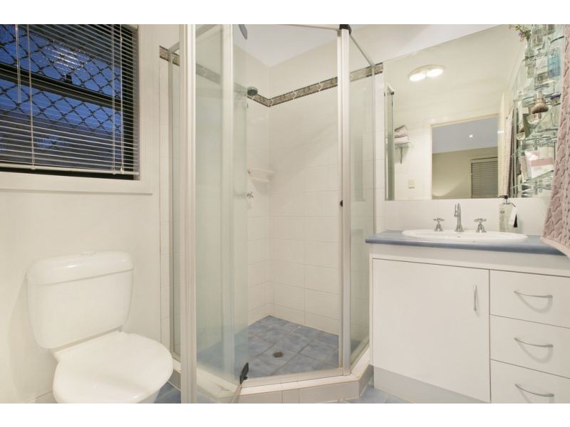 32 Watervale Drive, Redland Bay QLD 4165