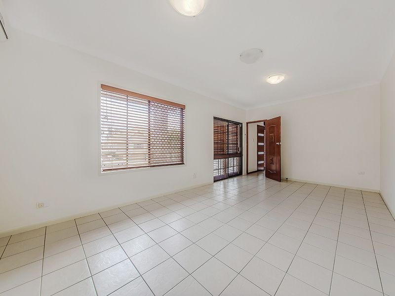 92 Walnut Street, Wynnum QLD 4178