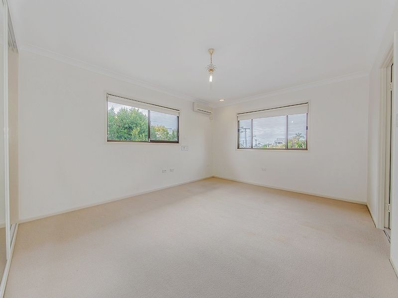 92 Walnut Street, Wynnum QLD 4178