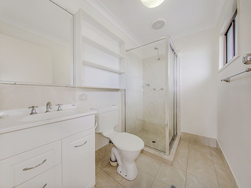 92 Walnut Street, Wynnum QLD 4178
