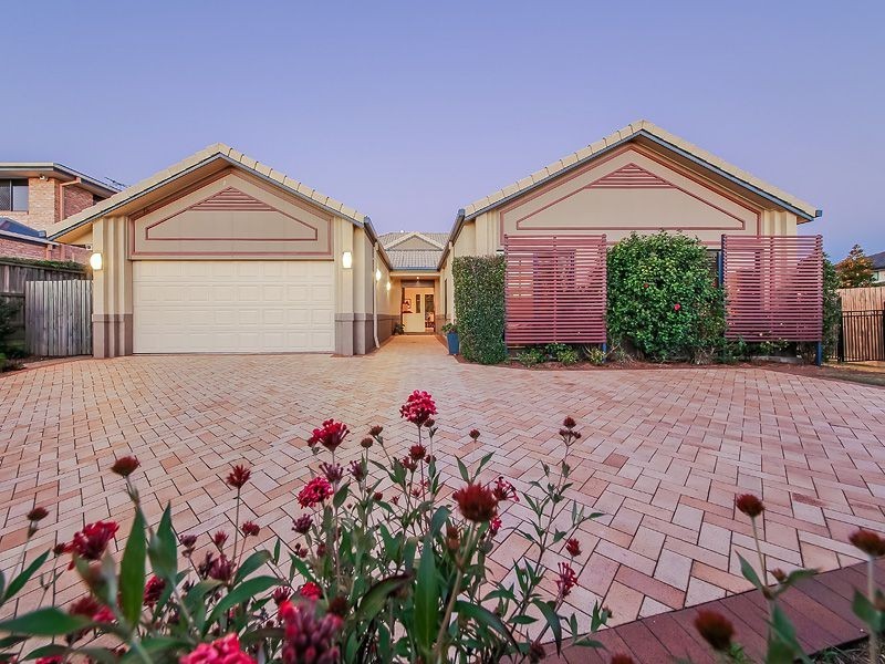 44 Ivy Crescent, Wakerley QLD 4154