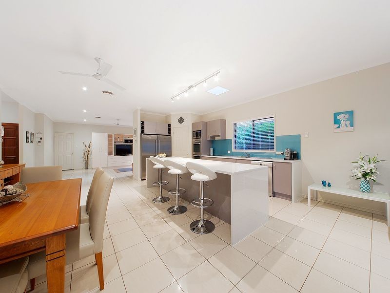 44 Ivy Crescent, Wakerley QLD 4154