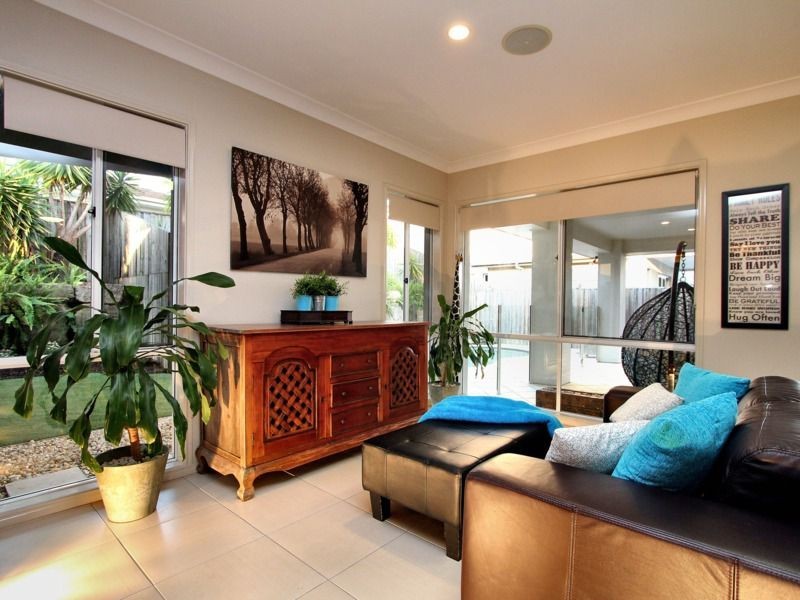 36 Balgowlah Street, Wakerley QLD 4154