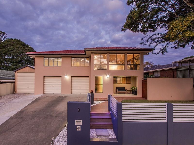 3 Carlia St, Wynnum West QLD 4178