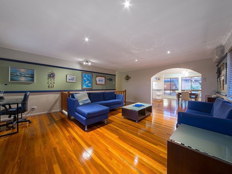 3 Carlia St, Wynnum West QLD 4178