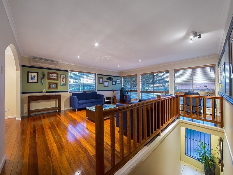 3 Carlia St, Wynnum West QLD 4178