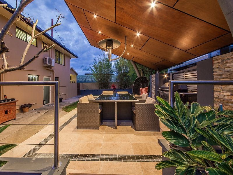 3 Carlia St, Wynnum West QLD 4178