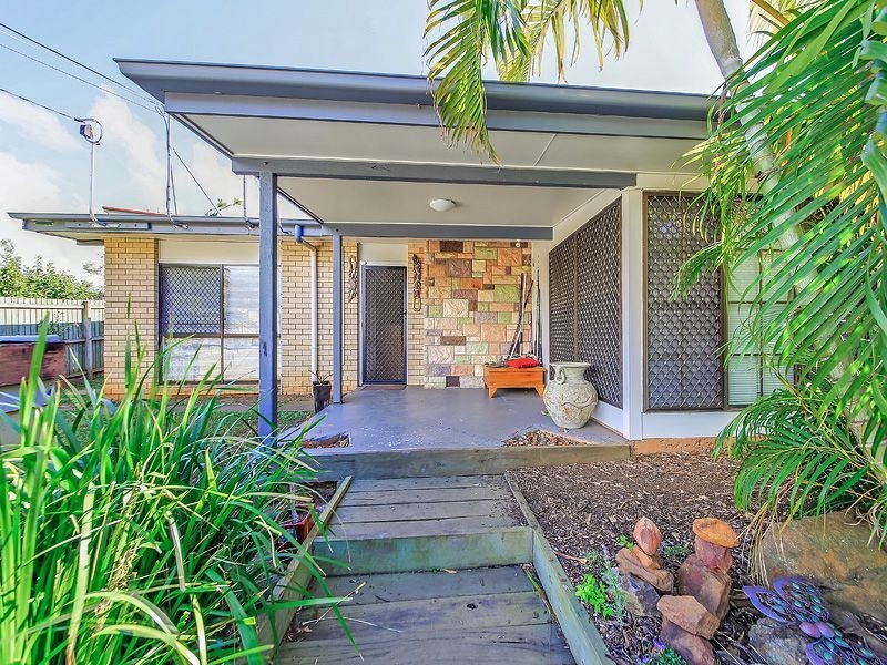 24 Meron Street, Wynnum West QLD 4178