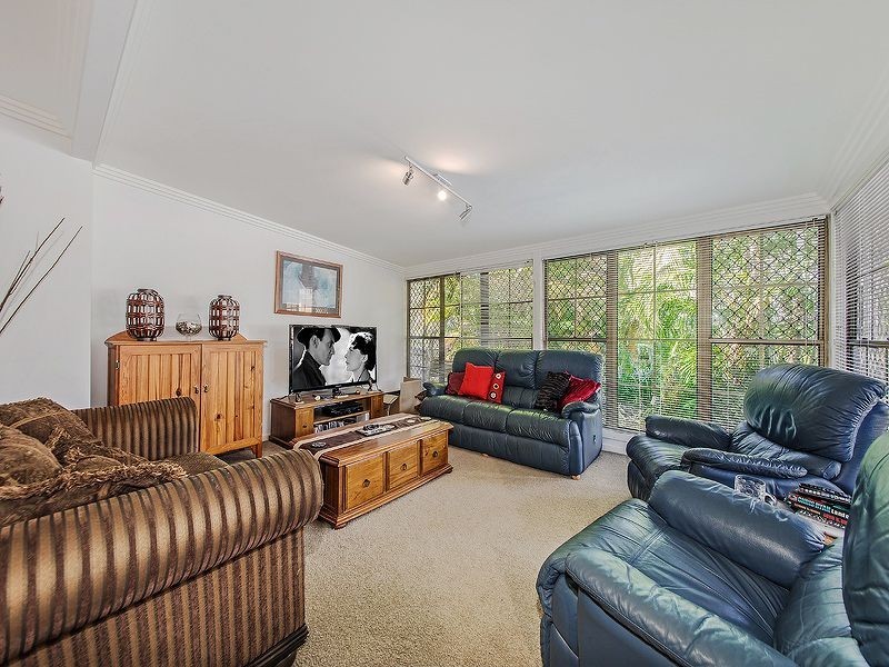 24 Meron Street, Wynnum West QLD 4178