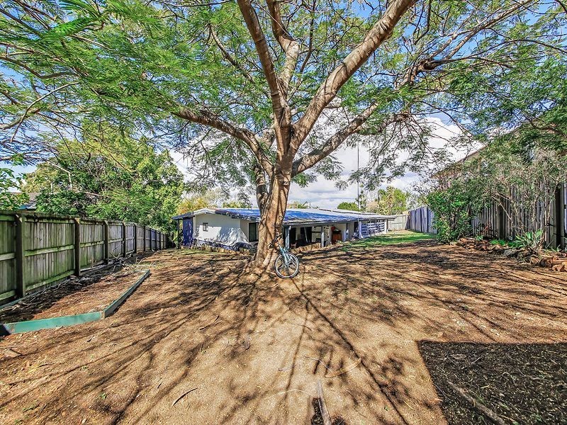 24 Meron Street, Wynnum West QLD 4178
