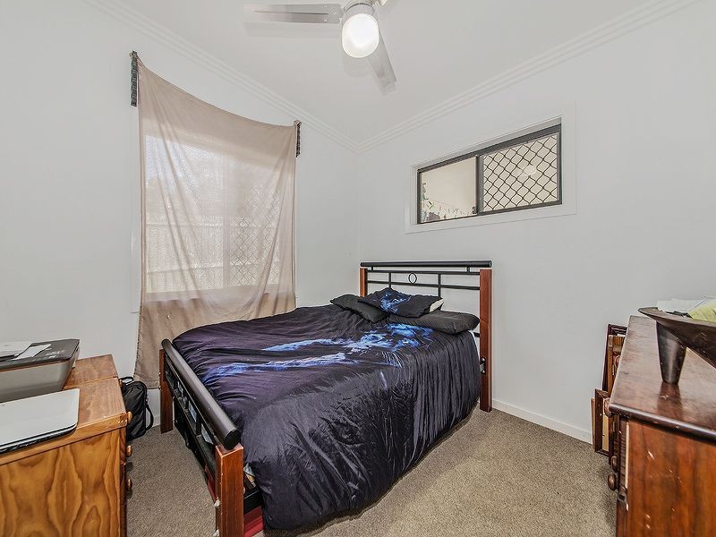 24 Meron Street, Wynnum West QLD 4178