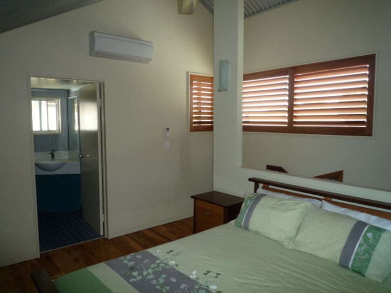 8 Esplanade, Woodgate QLD 4660