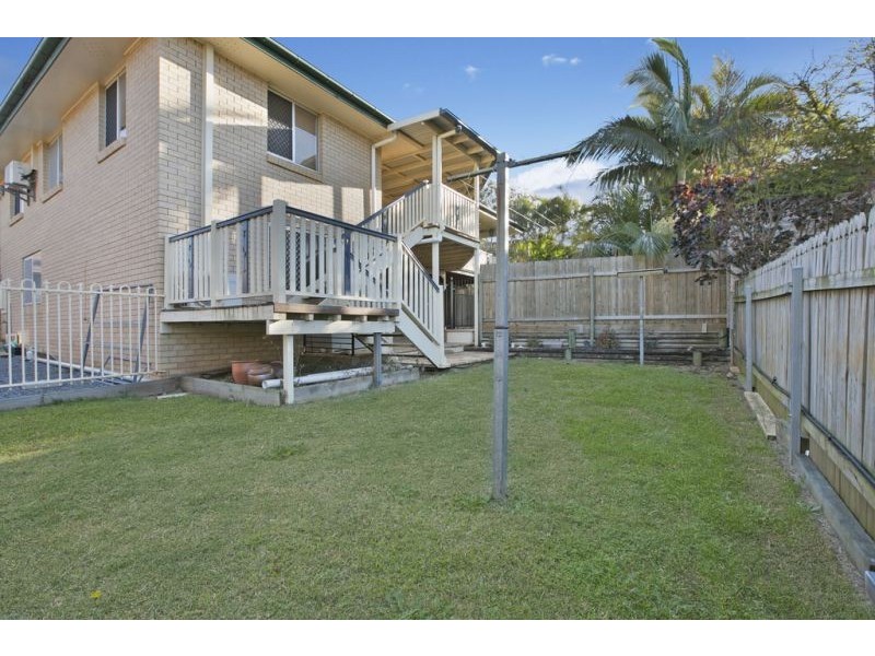 54 Barbara St, Manly West QLD 4179