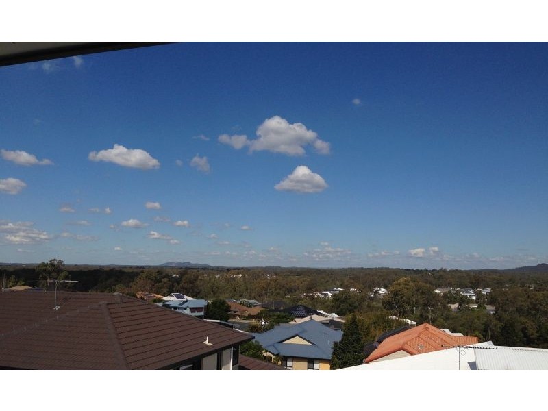 4 Cannes Street, Wakerley QLD 4154