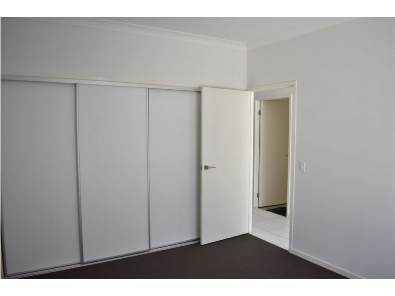 4/180 Thorneside Rd, Thorneside QLD 4158