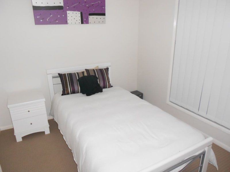 8 Sweetapple Place, Manly West QLD 4179