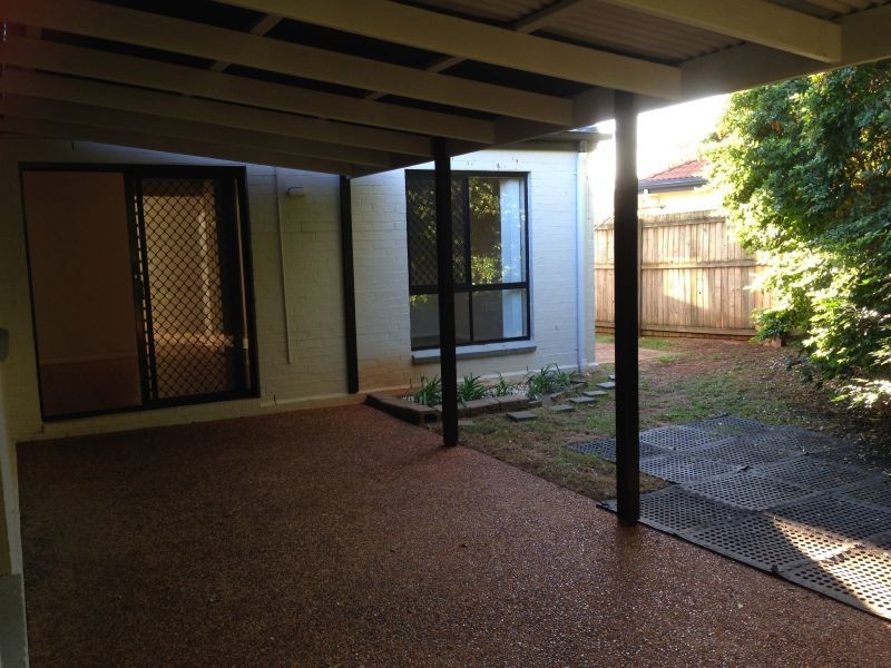 8 Sweetapple Place, Manly West QLD 4179