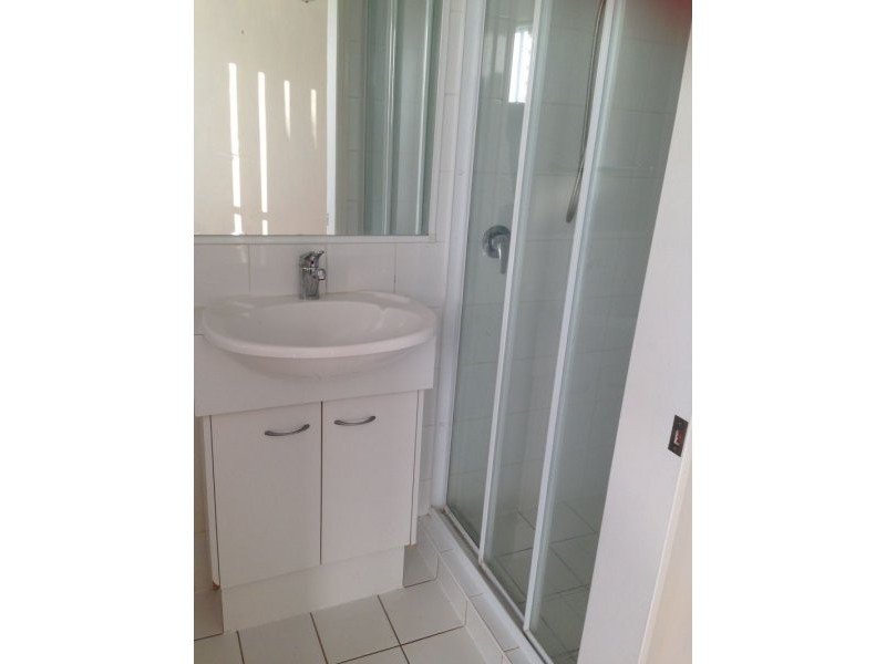 8 Sweetapple Place, Manly West QLD 4179