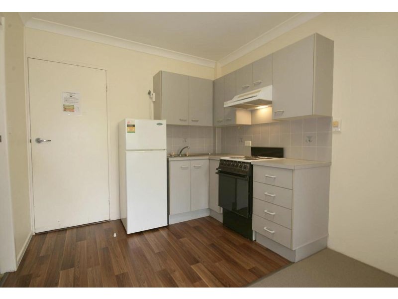 76/40 Carmichael Court, Wynnum West QLD 4178
