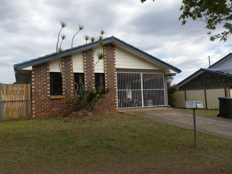 2 Teraglin Street, Manly West QLD 4179