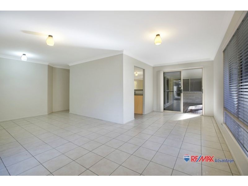 50 Senden Crescent, Manly West QLD 4179
