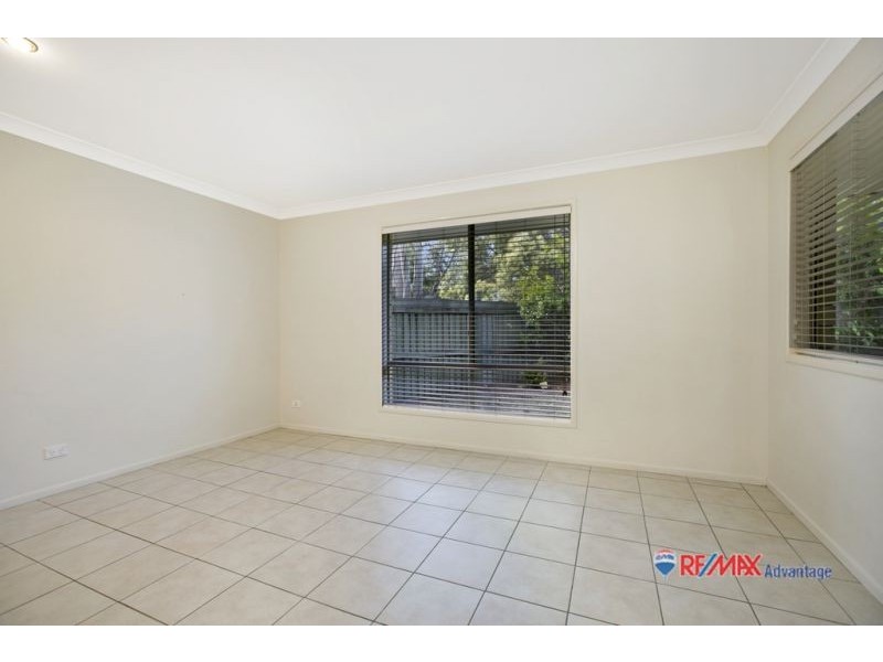 50 Senden Crescent, Manly West QLD 4179