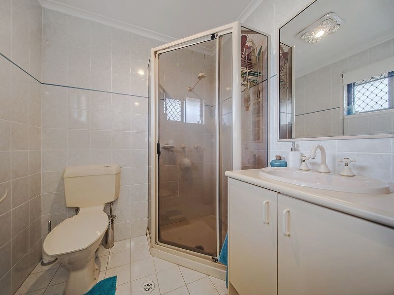 49 Barramay Street, Manly West QLD 4179