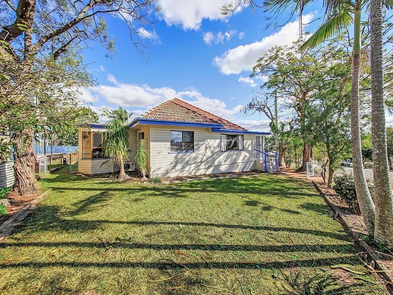 106 Sibley Road, Wynnum West QLD 4178