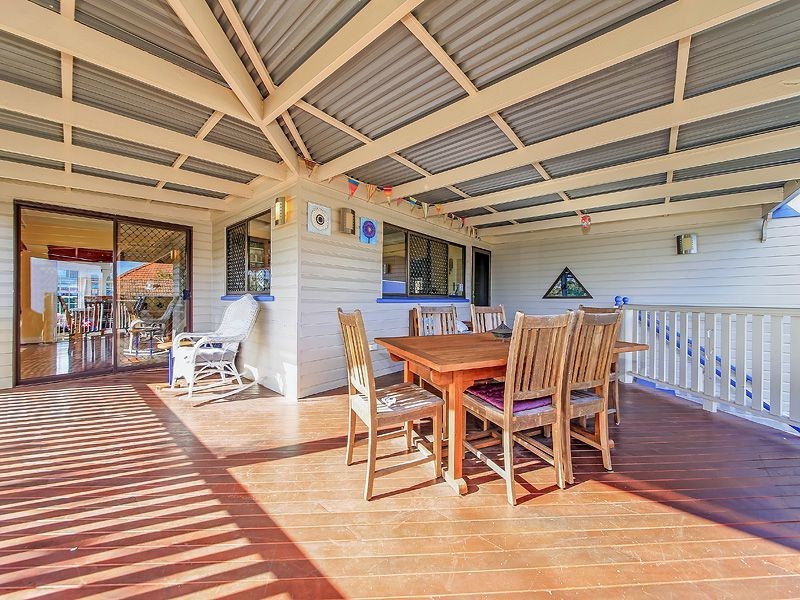 106 Sibley Road, Wynnum West QLD 4178