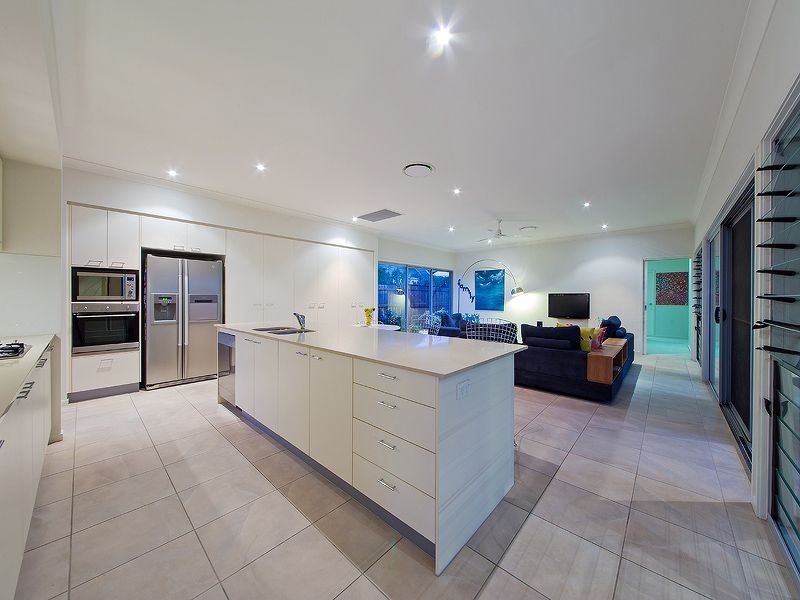 55 Mossvale Drive, Wakerley QLD 4154